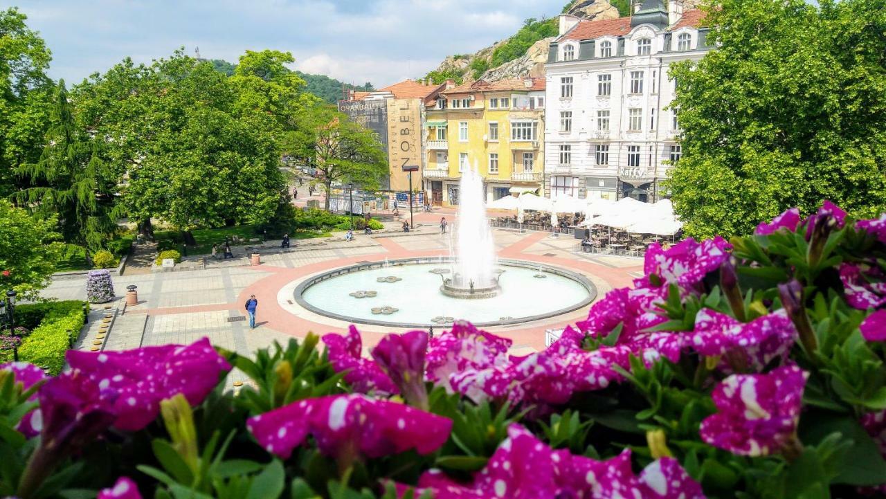 Guest House Fun And Rest Plovdiv Exterior foto